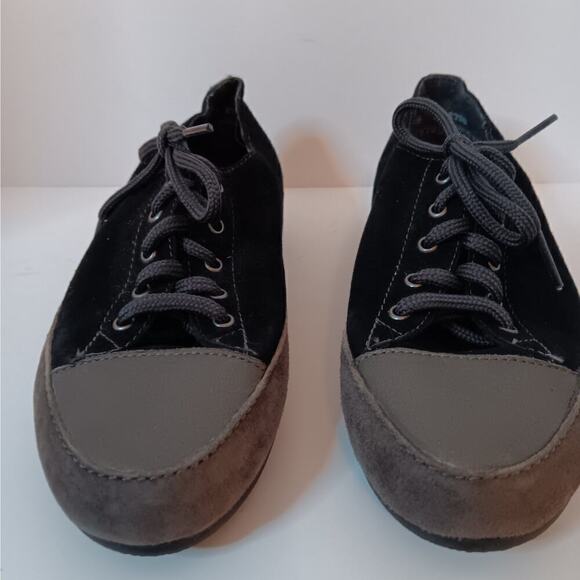 NWOT Munro American Walking Wedge Black Gray Toe Cap Tie Shoe Size 5.5M - Picture 2 of 9